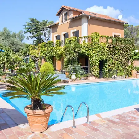 Characteristic Mansion In Fr Jus With Pool * Frejus