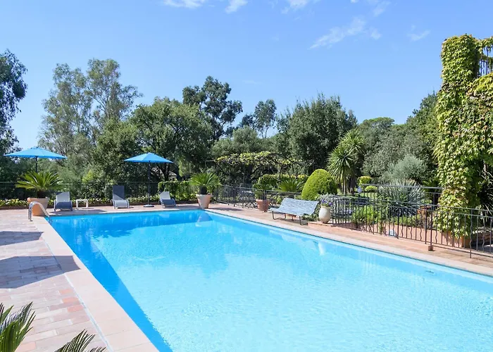 Hébergement de vacances Mansion In With Private Pool *