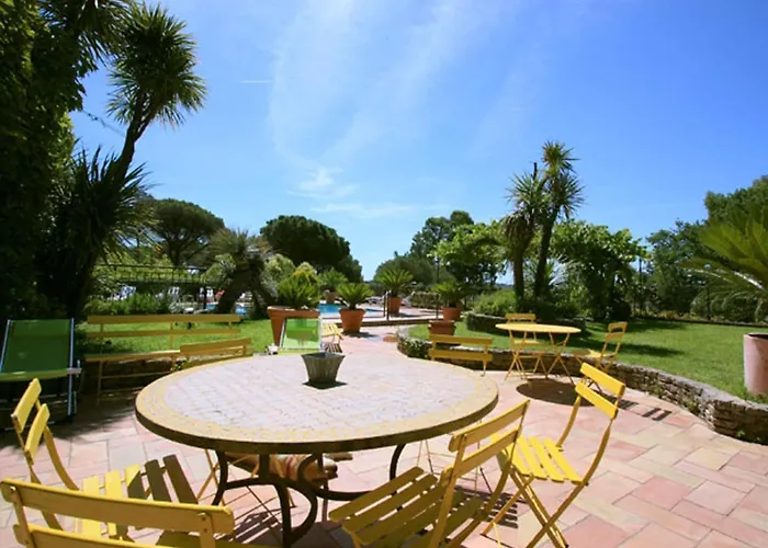 Hébergement de vacances Mansion In With Private Pool